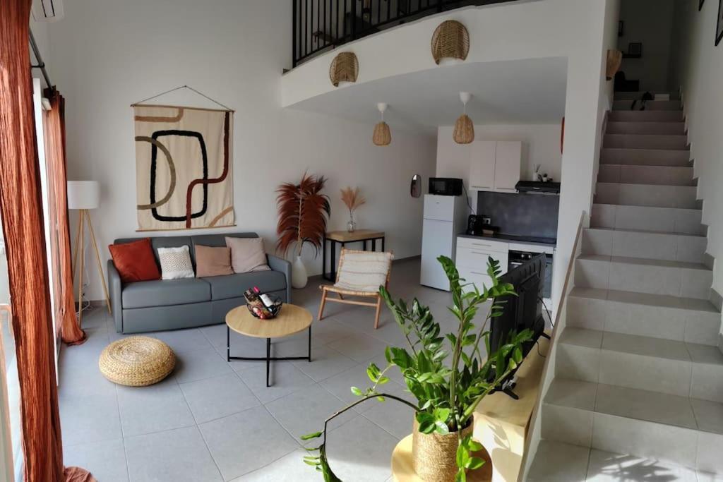 Апартаменты Chez Roberto/Jardin/Parking Фос-сюр-Мер Экстерьер фото